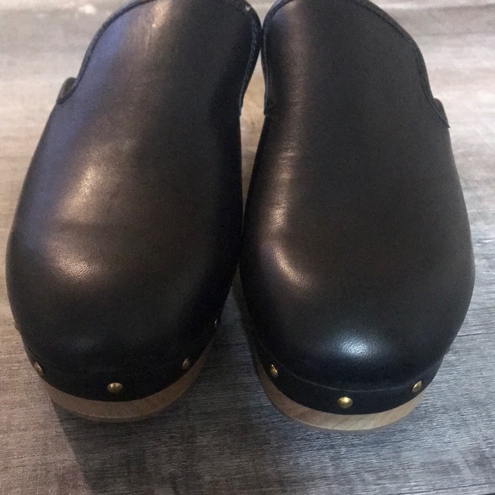 JCrew clogs